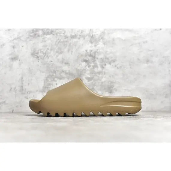 Adidas Yeezy Slide Earth Brown Gorilla fits
