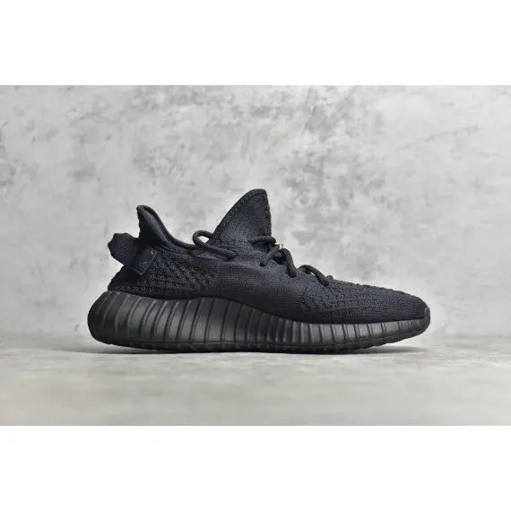 YEEZY Boost 350 V2 Onyx Gorilla fits