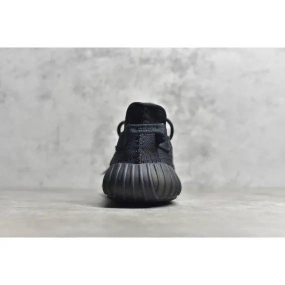 YEEZY Boost 350 V2 Onyx Gorilla fits