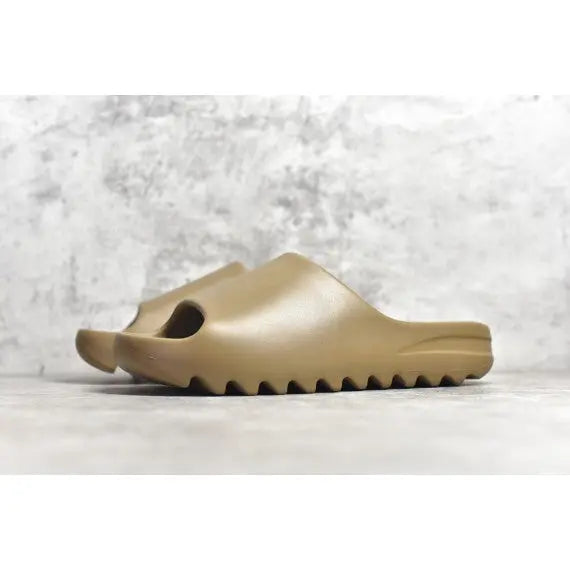 Adidas Yeezy Slide Earth Brown Gorilla fits