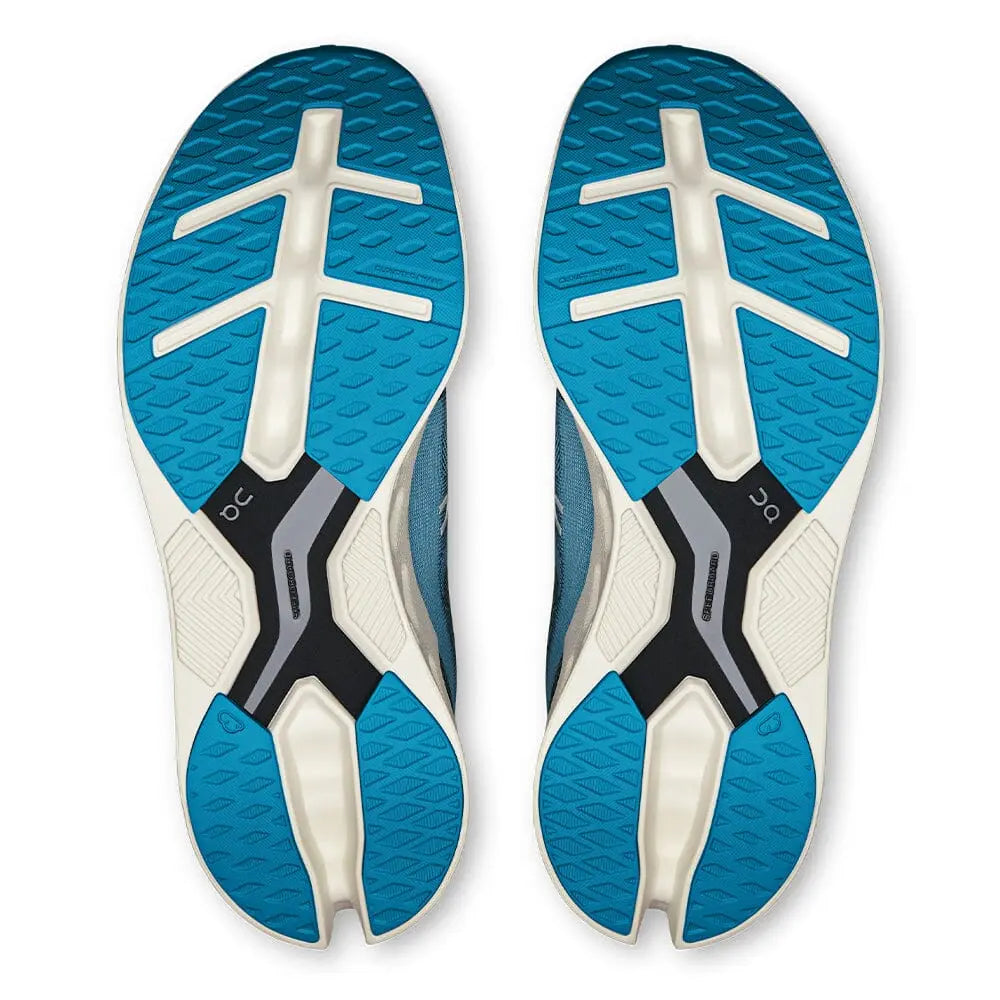 On Men's Cloudeclipse Hoka