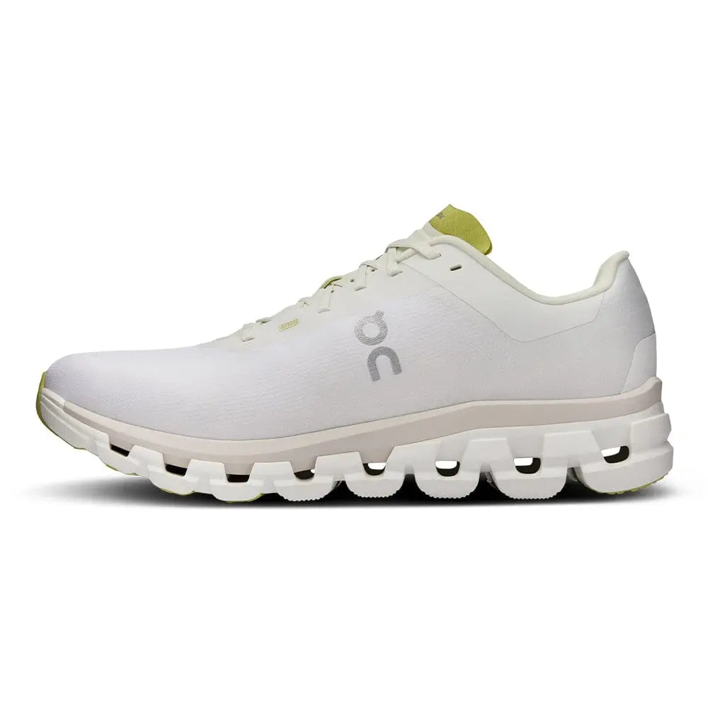 On Men's Cloudflow 4 Hoka