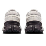 On Men's Cloudflyer 5 Gorilla Fits