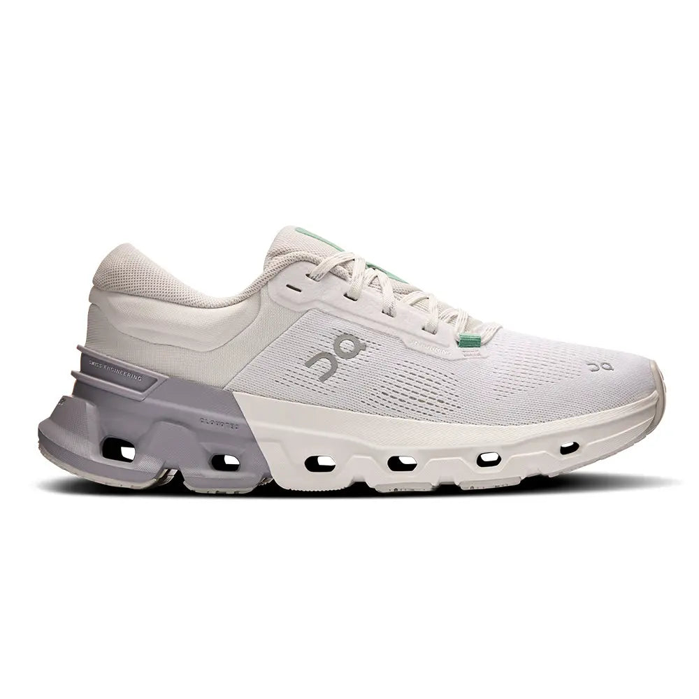 On Women's Cloudflyer 5 Gorilla Fits