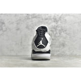 Jordan 4 MILITARY BLACK Gorilla fits