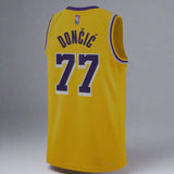 docicjerseylakersyellow