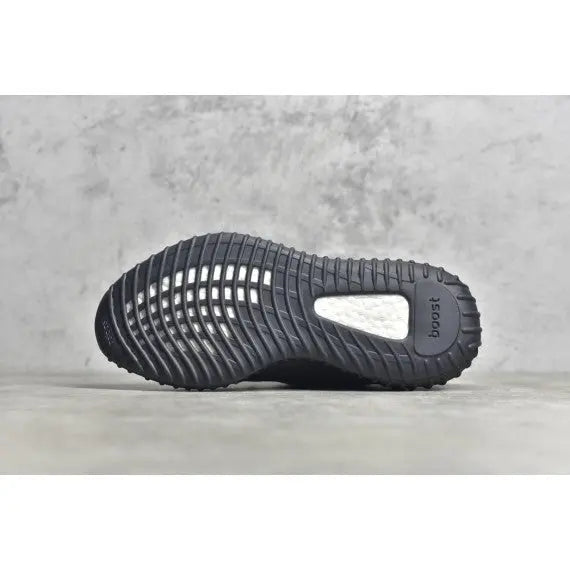 YEEZY Boost 350 V2 Onyx Gorilla fits
