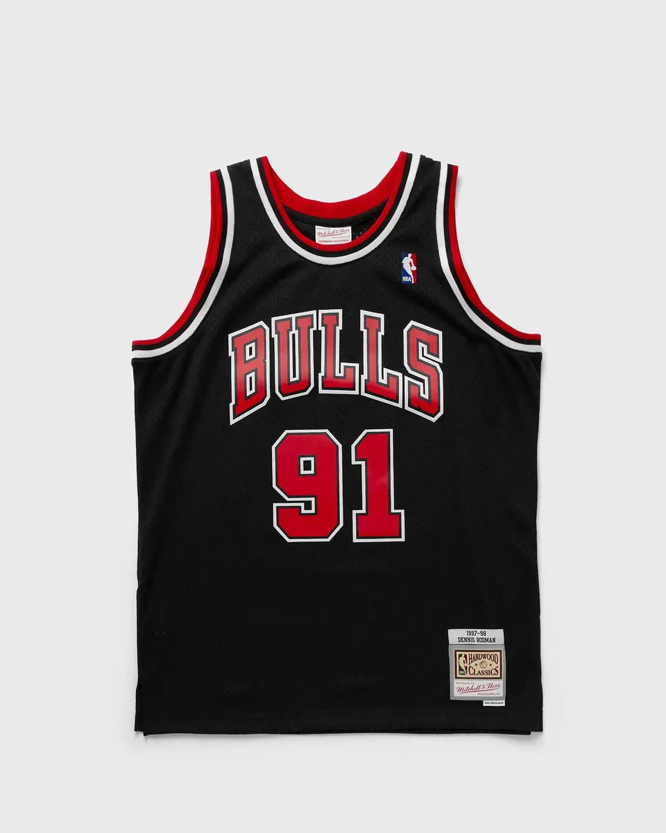 M&S NBA Swingman Jerseys for Men – Chicago Bulls 1997-98 Scottie Pippen #33 | 4 Color Options (Copy) Gorilla fits