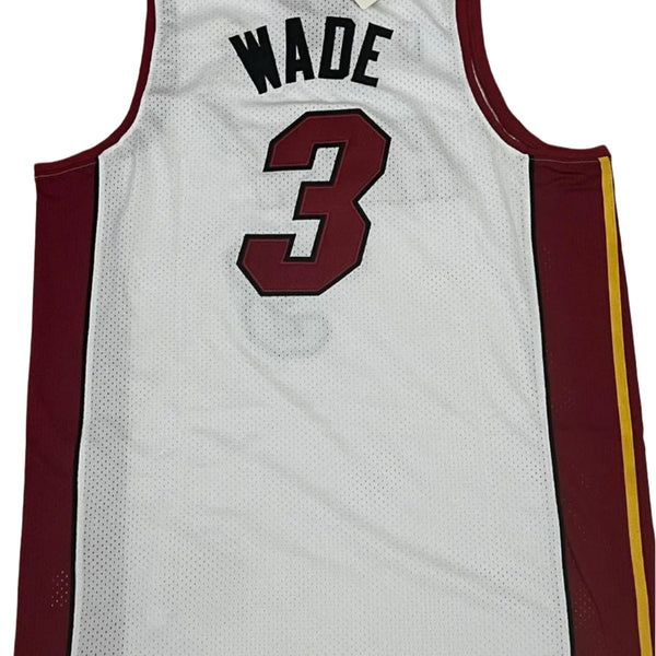 Miami heat Dwyane Wade 3 Jersey - Mitch&ness - White & red/ nba jersey.Adult Men size. Embroidered. Gorilla fits