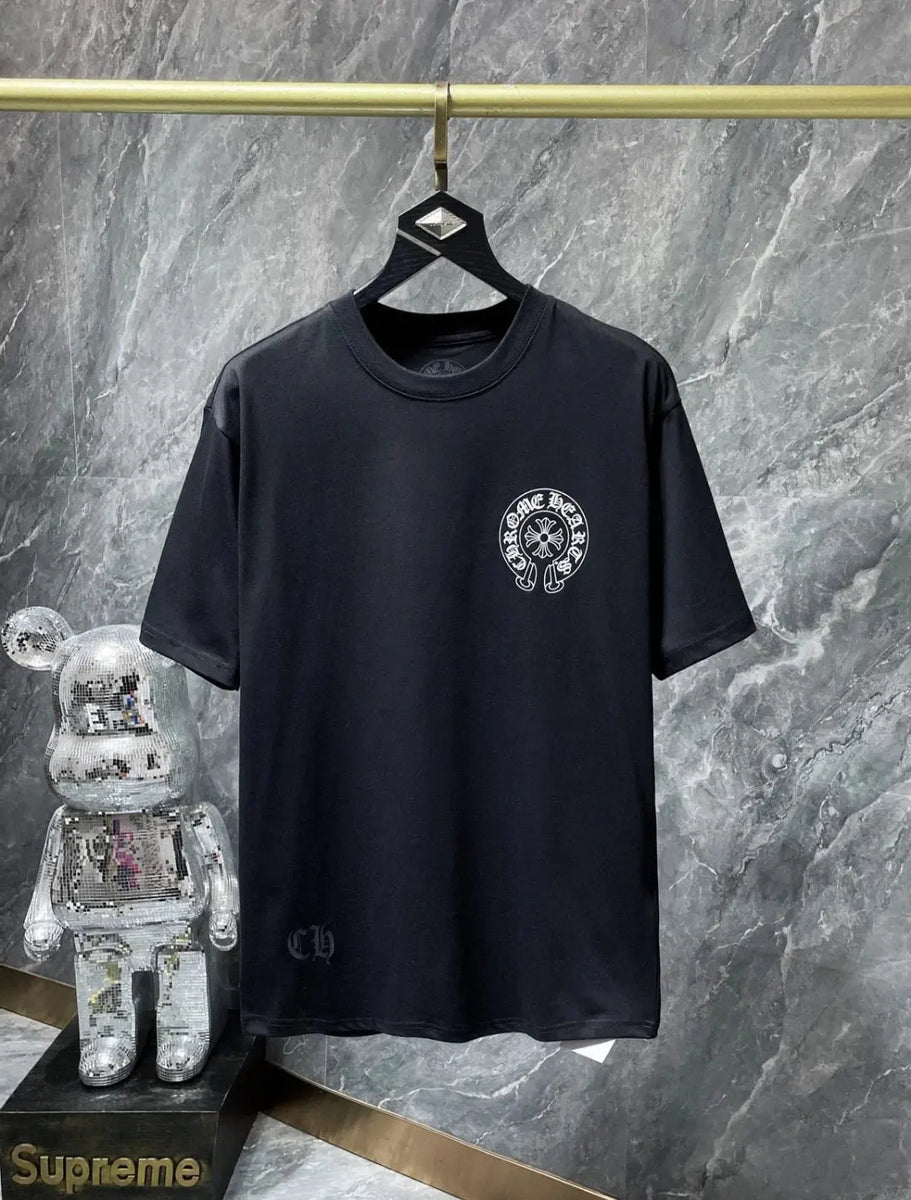 Black/White Horseshoe Chrome Hearts T-shirts . Buy 3 get 1 FREE Gorilla fits