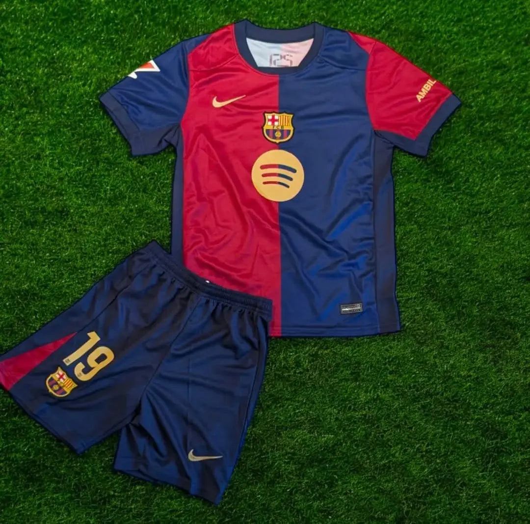 New 24/25 Barcelona kids Soccer/football Jersey and Shorts Set, Lamine Yamal/Rafinha/Pedre and more. Gorilla fits