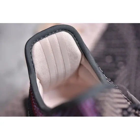 YEEZY Boost 350 V2 Yecheil (Reflective) Gorilla fits