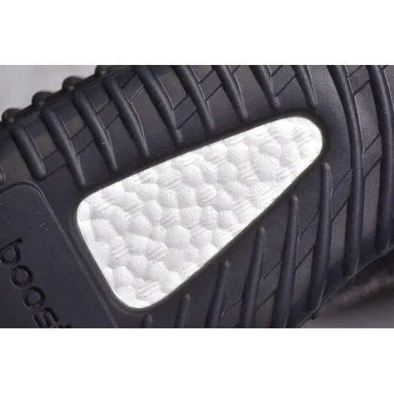 YEEZY Boost 350 V2 Yecheil (Reflective) Gorilla fits