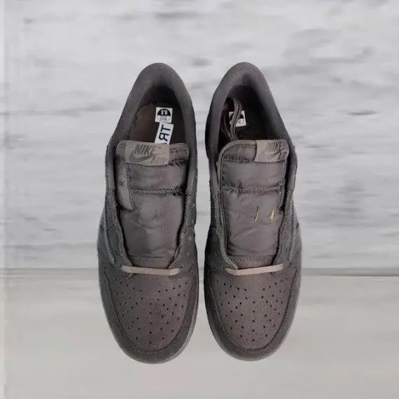 Jordan 1 Retro Low OG SP Travis Scott Velvet Brown Gorilla fits